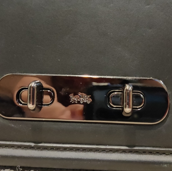 Coach Leather Black Shoulder/Handbag - Picture 3 of 6